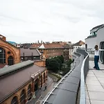 Meininger Budapest Great Market Hall
